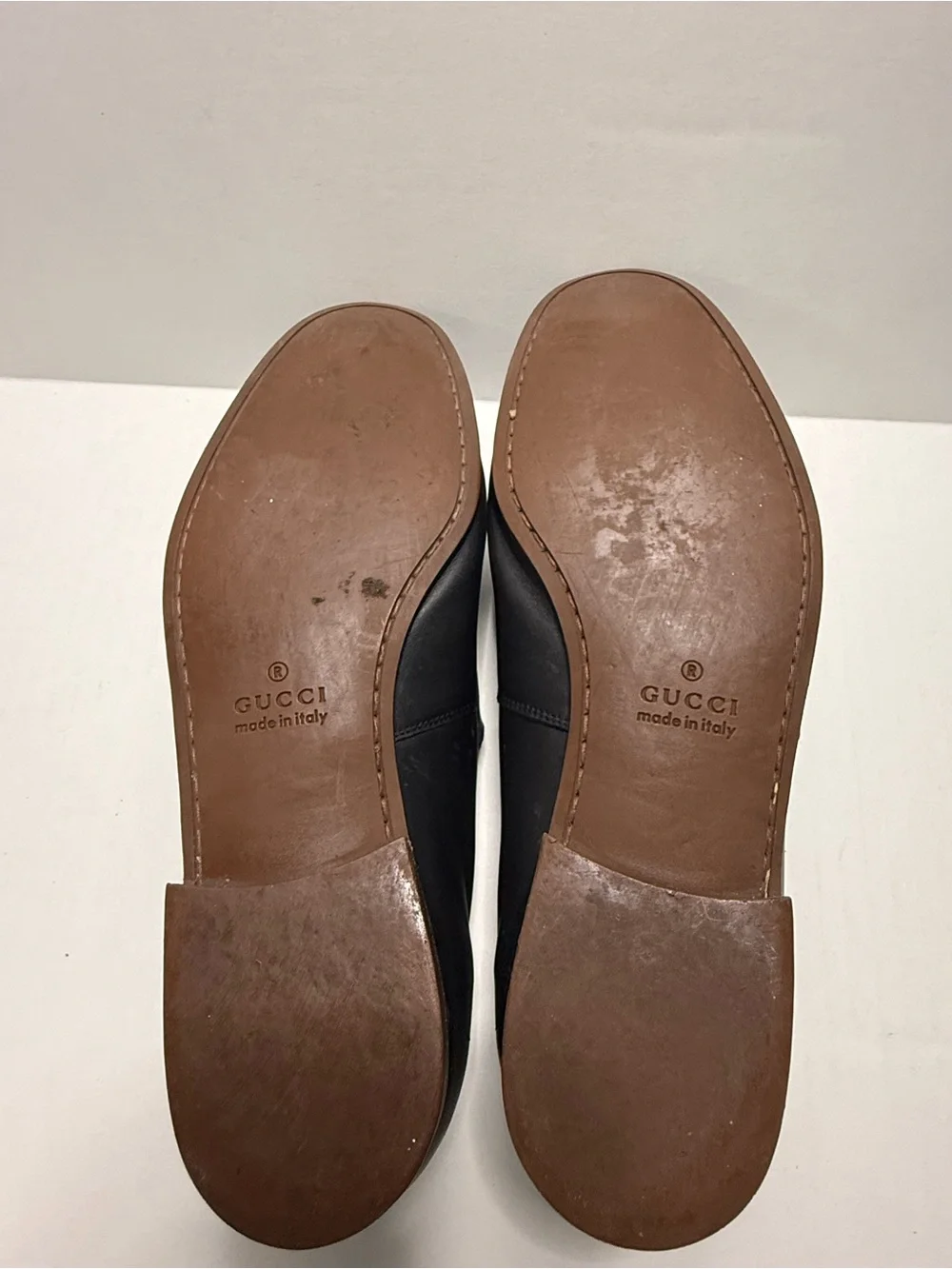 Gucci Black Leather Slip-On Loafers with Silver Interlocking G Almond Toe